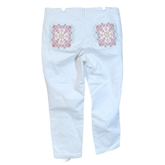 Vintage America NWT16/33  Denim Embroidery Pockets Weekend Crop denim jeans - Picture 2 of 10